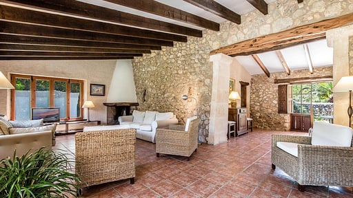 Villa Palliadian Living room 1