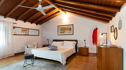 Villa Palmento La Rosa Schlafzimmer 1