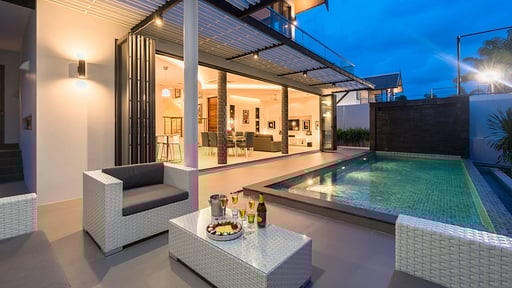 Villa Paloma Swimming pool