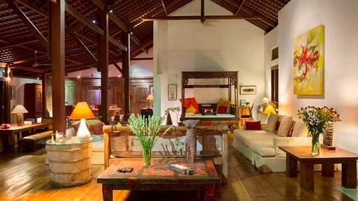 Villa Paloma Living room 1