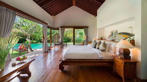 Villa Paloma Bedroom 1