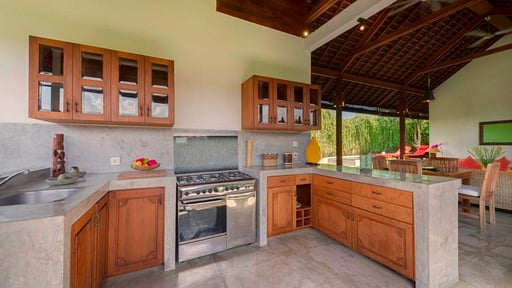 Villa Paloma Kitchen