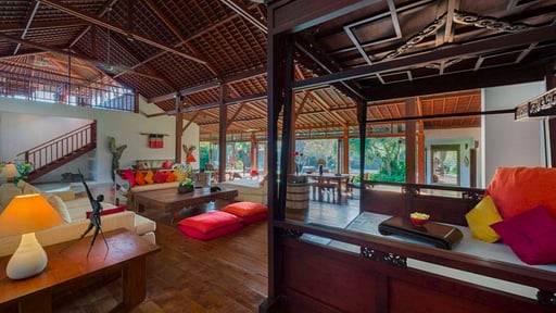 Villa Paloma Living room 1