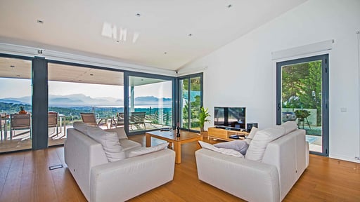 Villa Scenic Living room