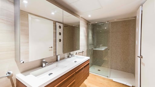 Villa Scenic Bedroom 1