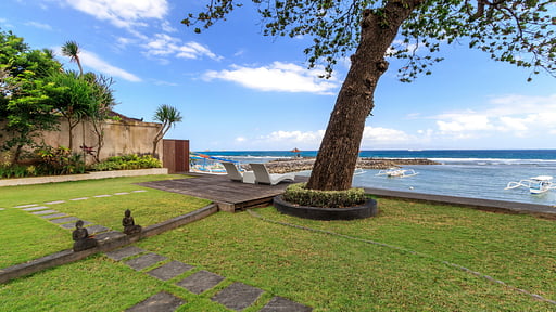 Villa Pantai Candidasa Garden