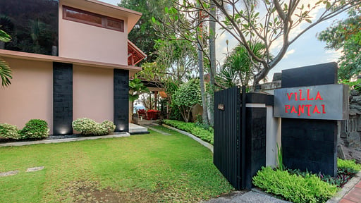 Villa Pantai Candidasa Parking areas