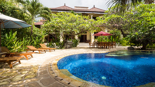 Villa Pantai Swimming pool
