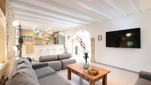 Villa Papa Living room