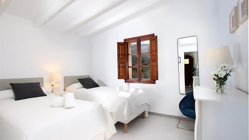 Villa Papa Bedroom 5