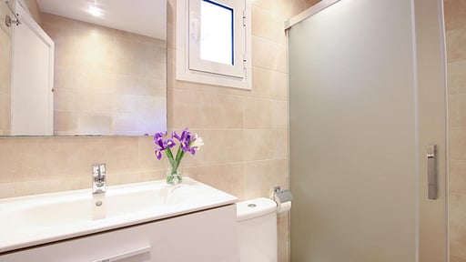 Villa Papa Bedroom 6