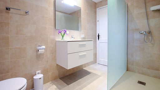 Villa Papa Bedroom 6