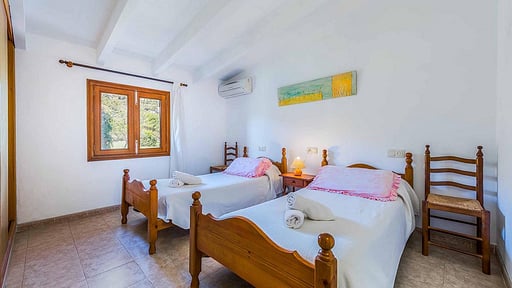 Villa Papalaya Bedroom 2