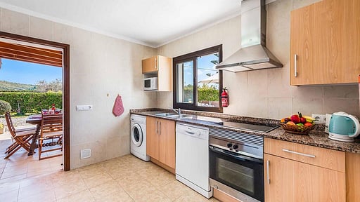 Villa Papalaya Kitchen