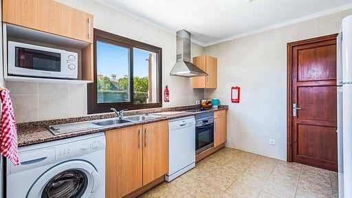 Villa Papalaya Kitchen