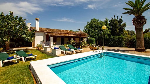 Villa Paparri Schwimmbad