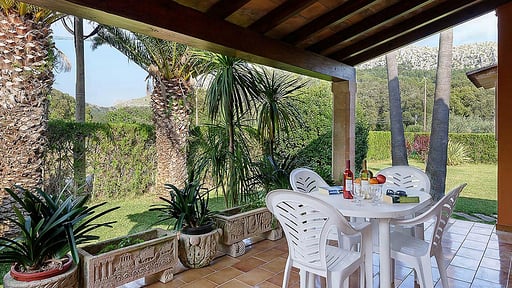 Villa Papito Terrace/Veranda