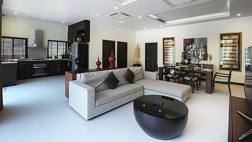 Villa Paradise Layan Living room