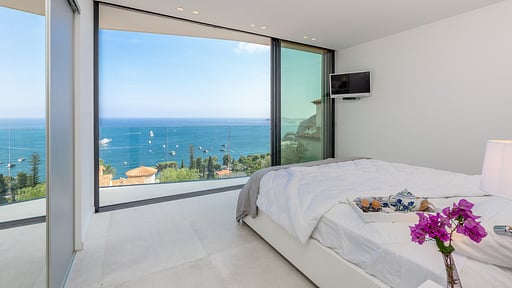 Villa Paradise Bedroom 5