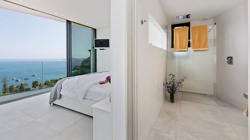 Villa Paradise Bedroom 4