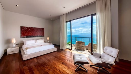 Villa Paradiso Bedroom 5