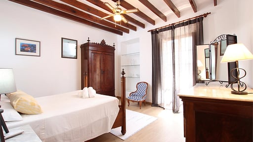Villa Parchment Bedroom 3
