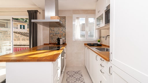 Villa Pare Vives 77 Kitchen