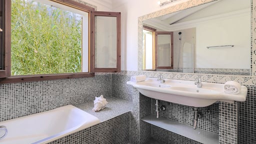 Villa Parra Bedroom 5