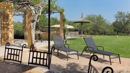 Villa Parra Dining area