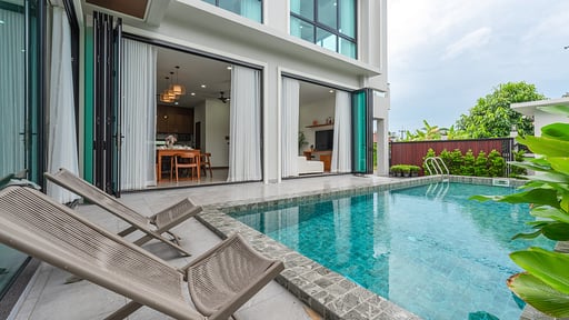 V226 Villa Pasak 2 Swimming pool