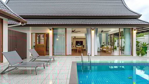 V227 Villa Pasak 4 Swimming pool