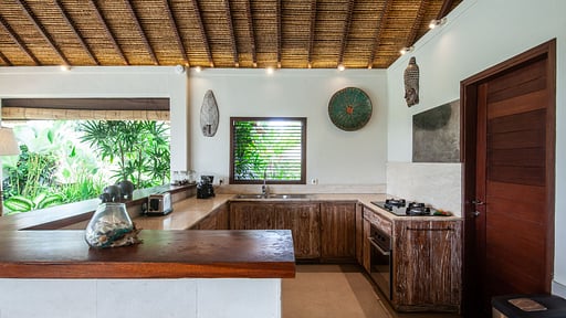 Villa Pascaline Kitchen
