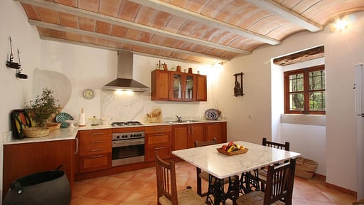 Villa Pascol Kitchen