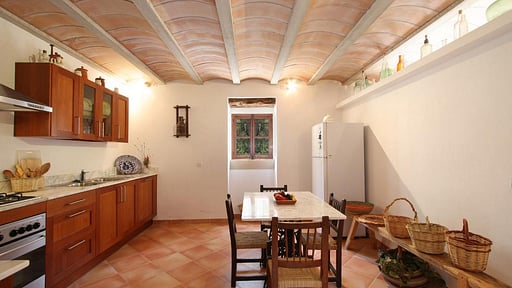 Villa Pascol Kitchen