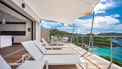 Villa Passage Terrace/Veranda