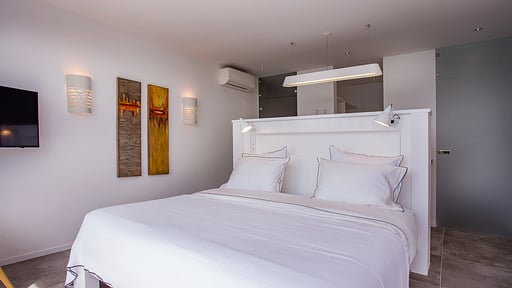 Villa Passage Bedroom 2