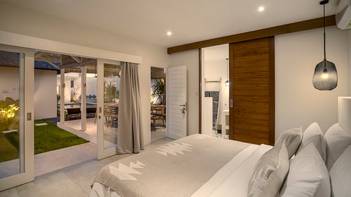 Villa Passion Seminyak Bedroom 2