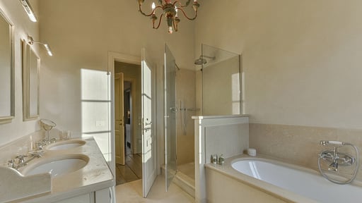 Villa Pastello Bedroom 5