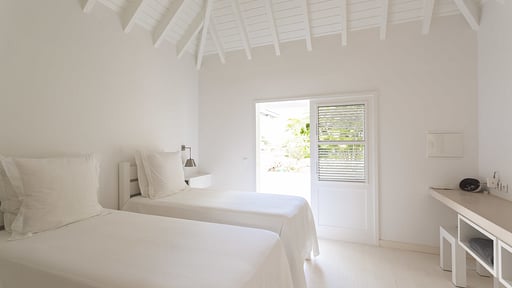 Villa Pastels Bedroom 3