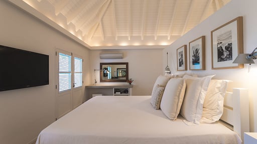 Villa Pastels Bedroom 4