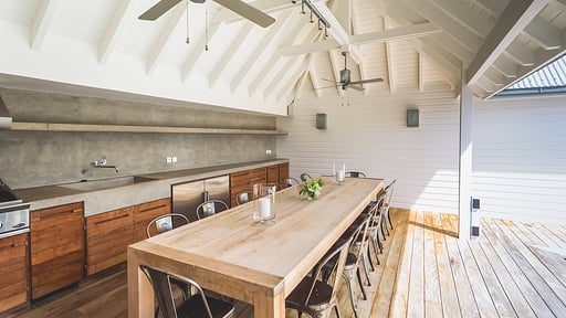 Villa Pastels Dining area