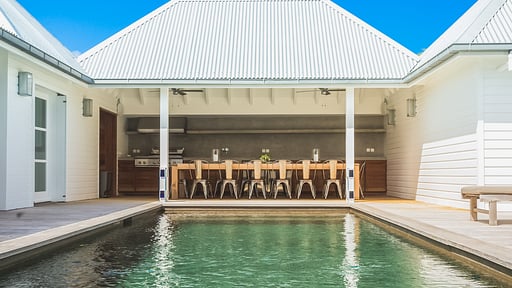Villa Pastels Dining area