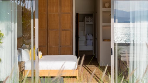 Villa Peace Спальня 5