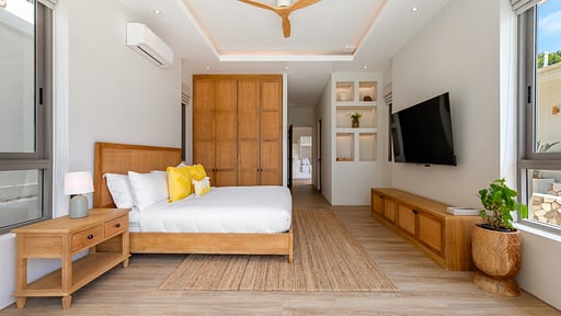 Villa Peace Спальня 5