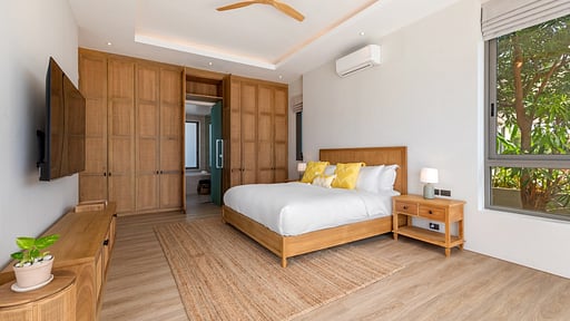 Villa Peace Спальня 2