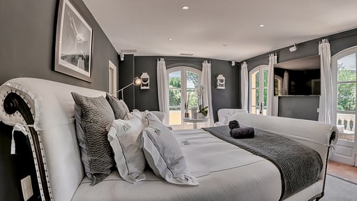 Villa Pearl Bedroom 1