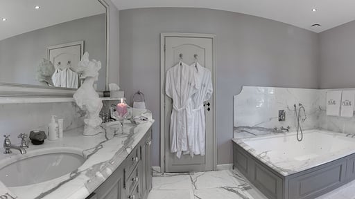 Villa Pearl Bedroom 1