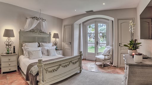 Villa Pearl Bedroom 2