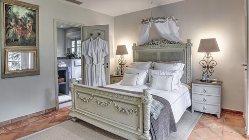 Villa Pearl Bedroom 2