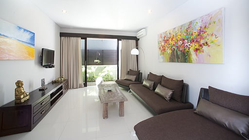 Villa Penelopy Dua Living room 1